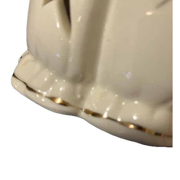 Christmas Caroling ceramic Angel Tea-light candle holder with stars gold trim 7’ - Picture 8 of 15